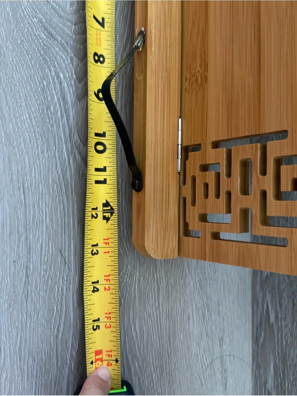 Tomyeus Bamboo Adjustable Cookbook Stand - Natural Bamboo
